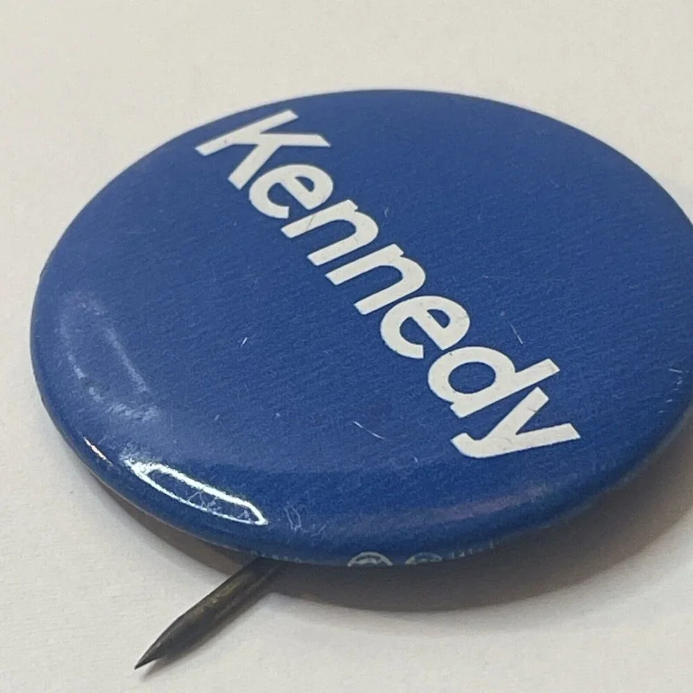 1960s ROBERT KENNEDY BOBBY‎ RFK campaign pin pinback button political Blue